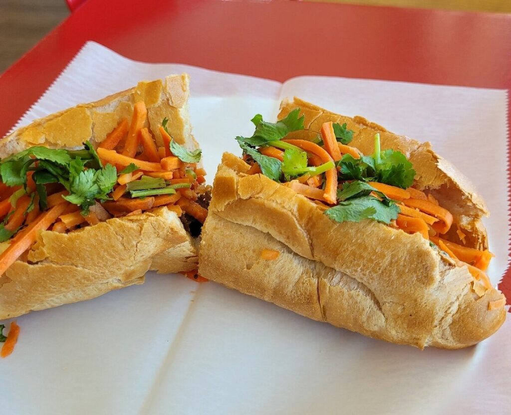 Nikkis-Bahn-Mi