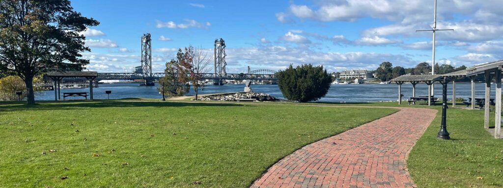 prescott-park-memorial-bridge